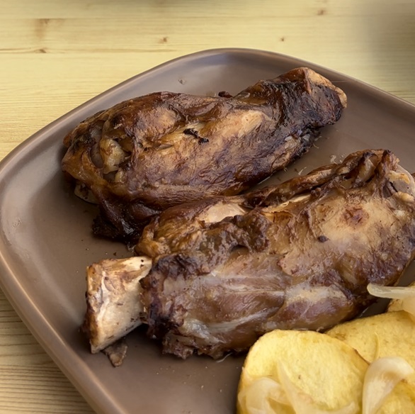 Nuevo Codillo de Cerdo con Patatas